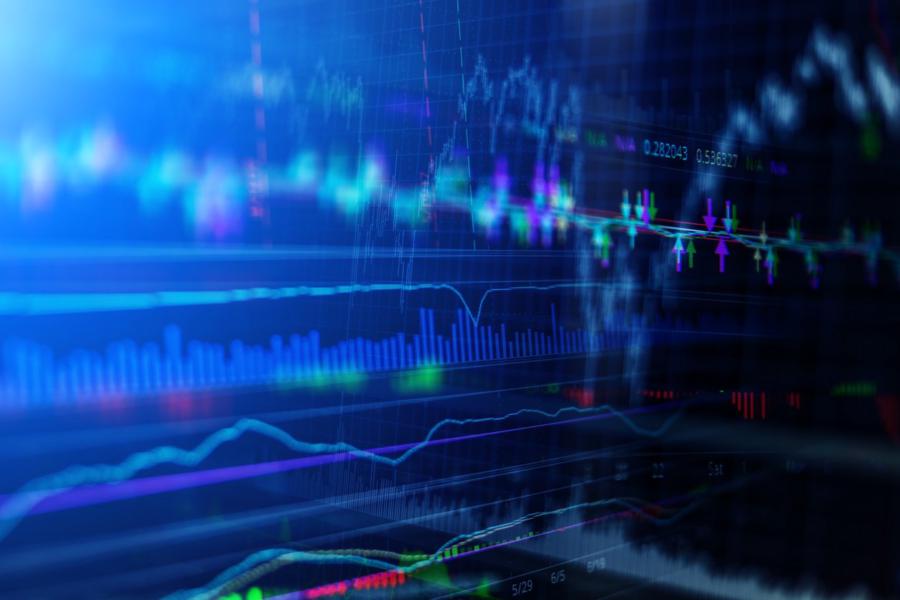 Active Funds Struggle to Beat Benchmarks in First Half 2024