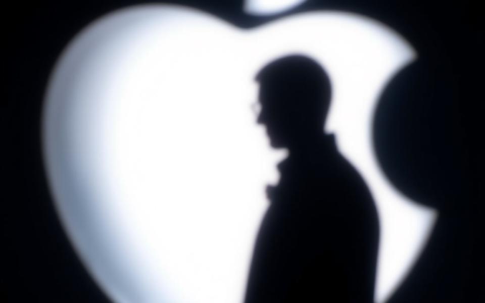 apple, AAPL, Tim Cook