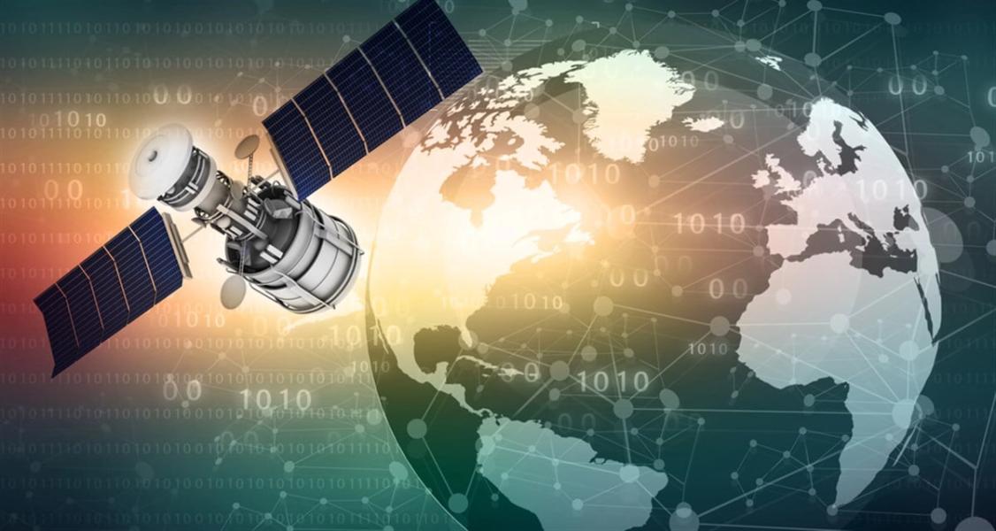 Satellite communications concept — Photo