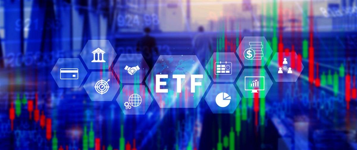 ETF investment concept, Exchange Traded Fund, ETF stock options and stock market index fund, Growing Wealth in the Financial Market. — Photo