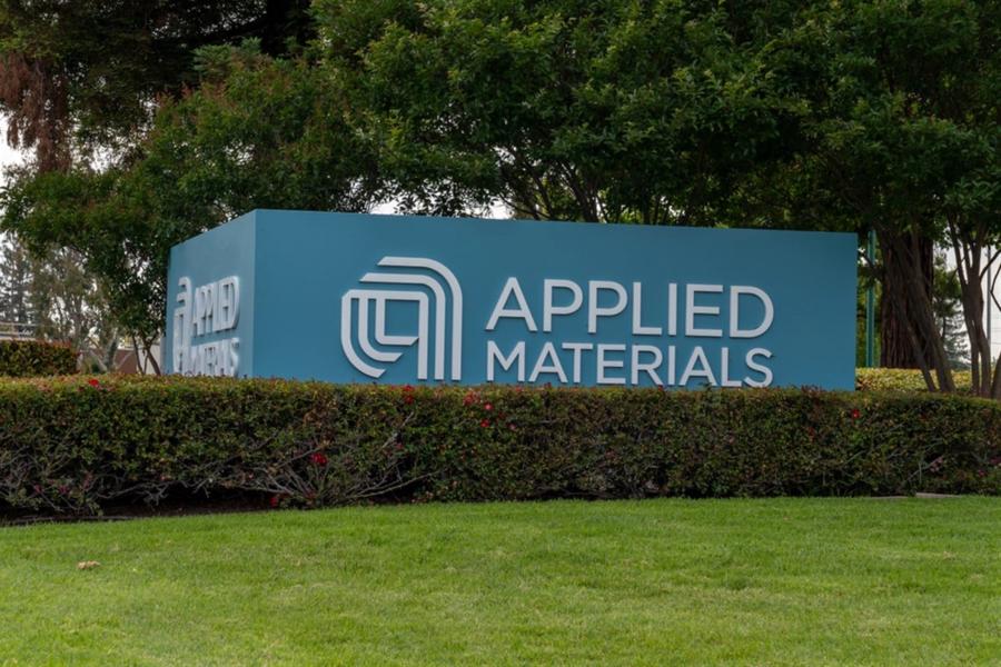Applied Materials headquarters in Santa Clara, California, USA - June 10, 2023. Applied Materials, Inc. is an American corporation. — Stock Editorial Photography