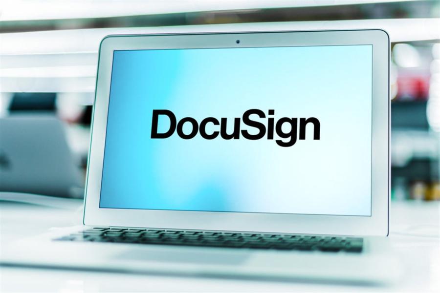DocuSign image on laptop 